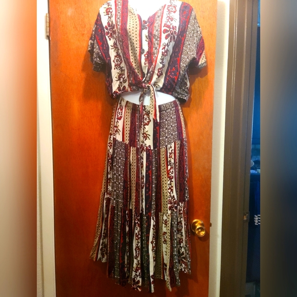 Sag Harbor Dresses & Skirts - Sag Harbor cute peasant boho skirt & top set szS
